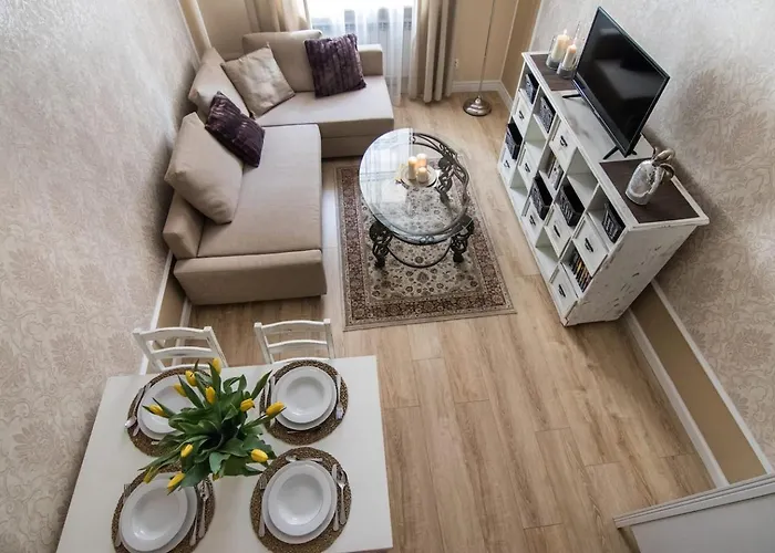 Anno Domini Apartment by Cozyplace
